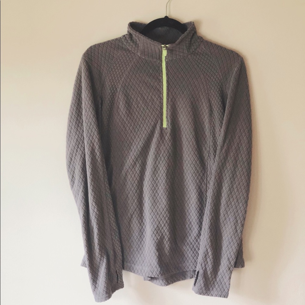Workout sweatshirt